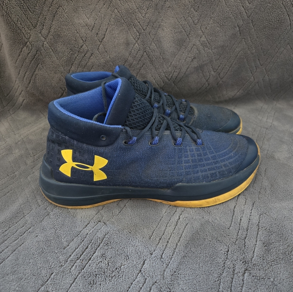 Under Armour NXT Shoes Mens Sz 12 Basketball Sneakers Blue Athletic Trainers.